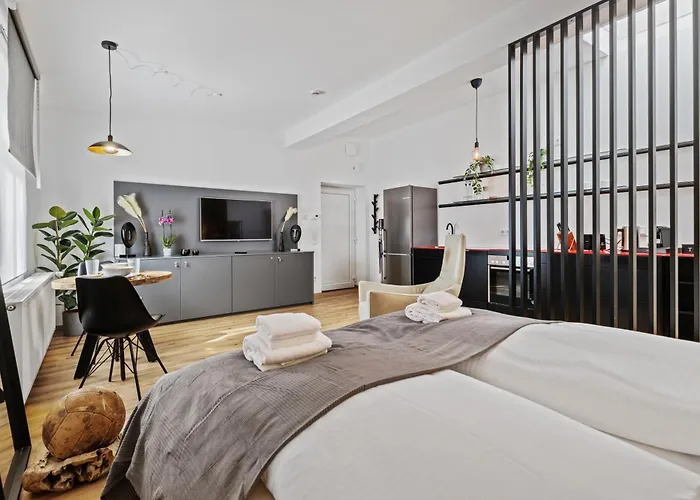 Stylish Tiny City House