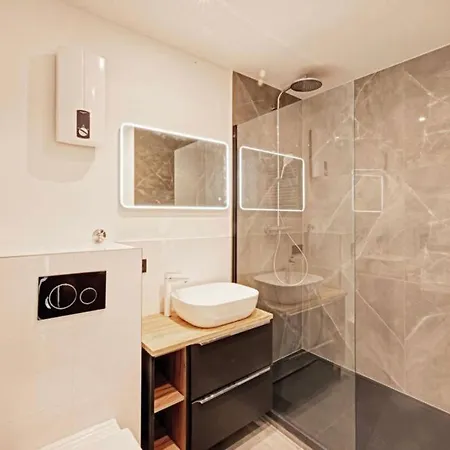 Stylish Tiny City House Augsburg Exterior photo